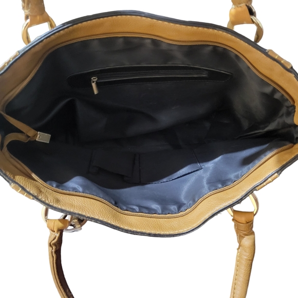 Mk purse - Picture 3 of 6